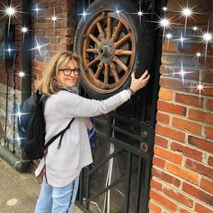 Meet your Posher, Jo-ann